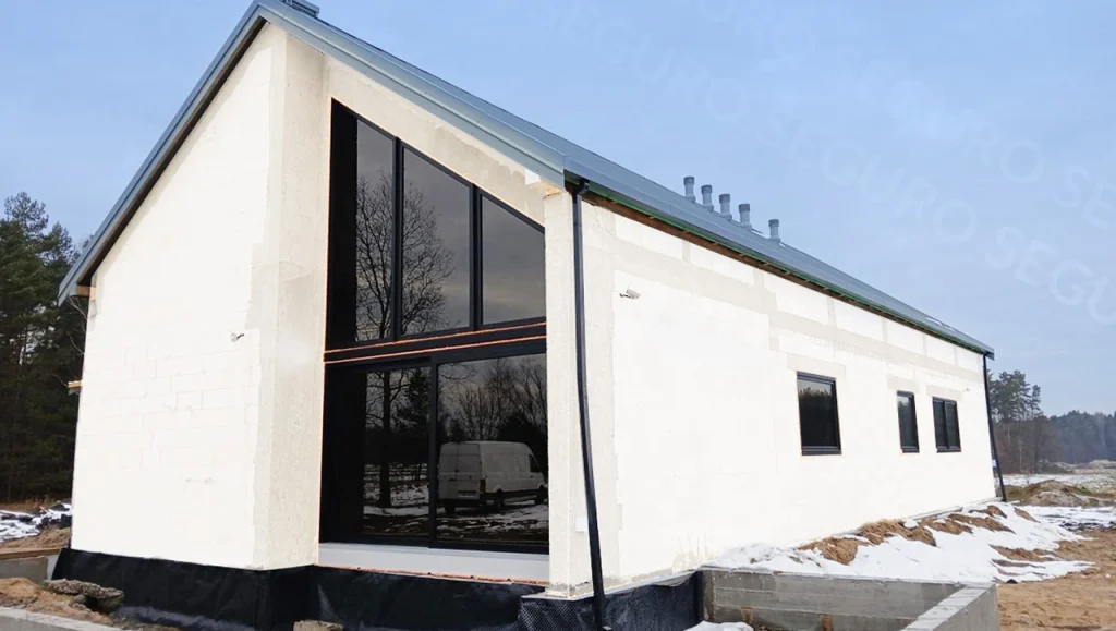Okna Veka Softline 82 Jet Black z montażem od Seguro